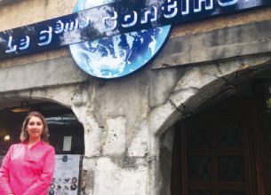 Des assiettes multi-continentales préparées par une aventurière du goût