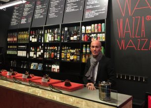 Un bar à Spritz, tapas et pizzas à la part