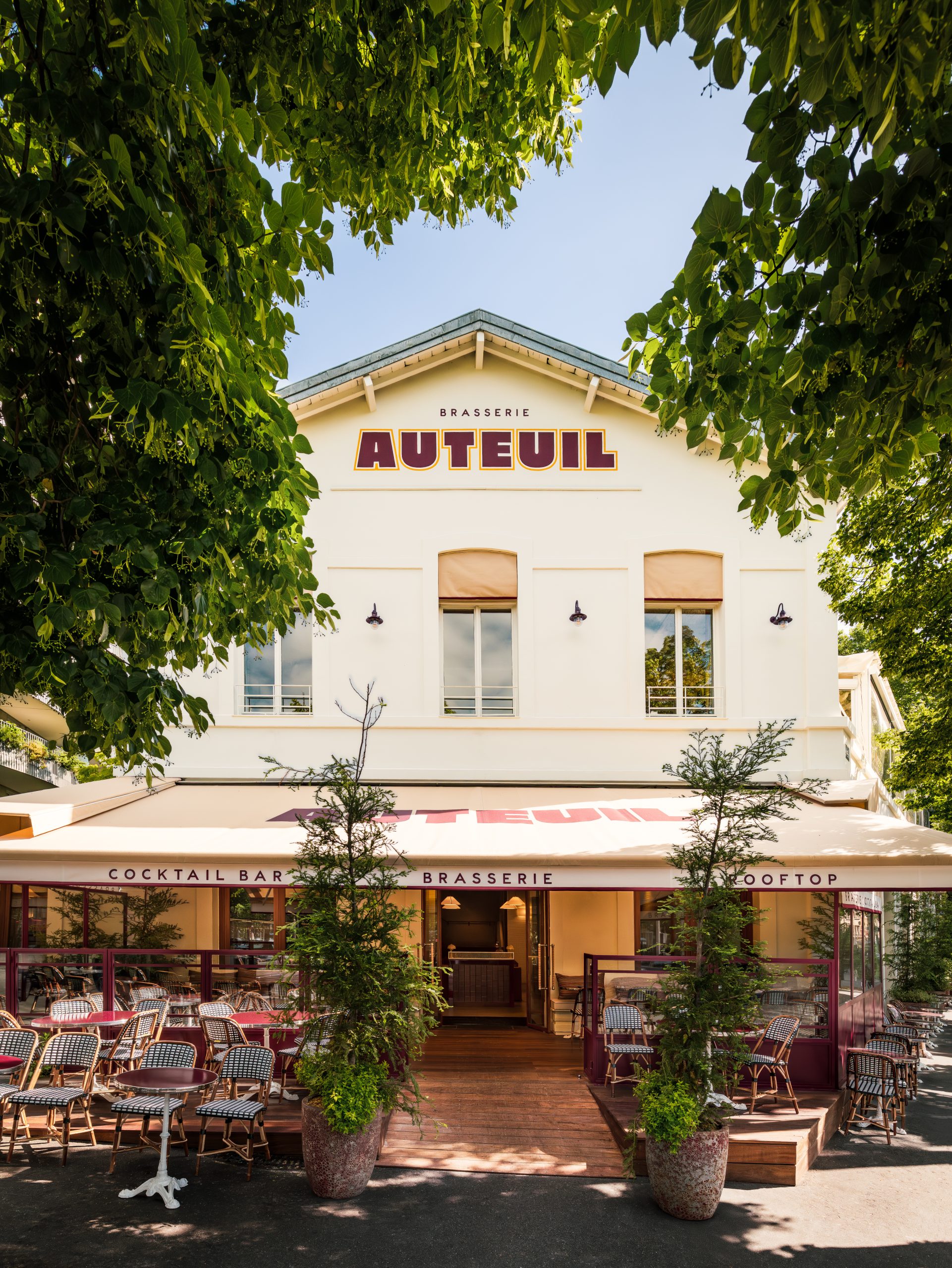 La brasserie d’Auteuil se refait une beauté