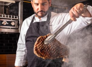Mohamed Cheikh lance Meatpack Steakhouse