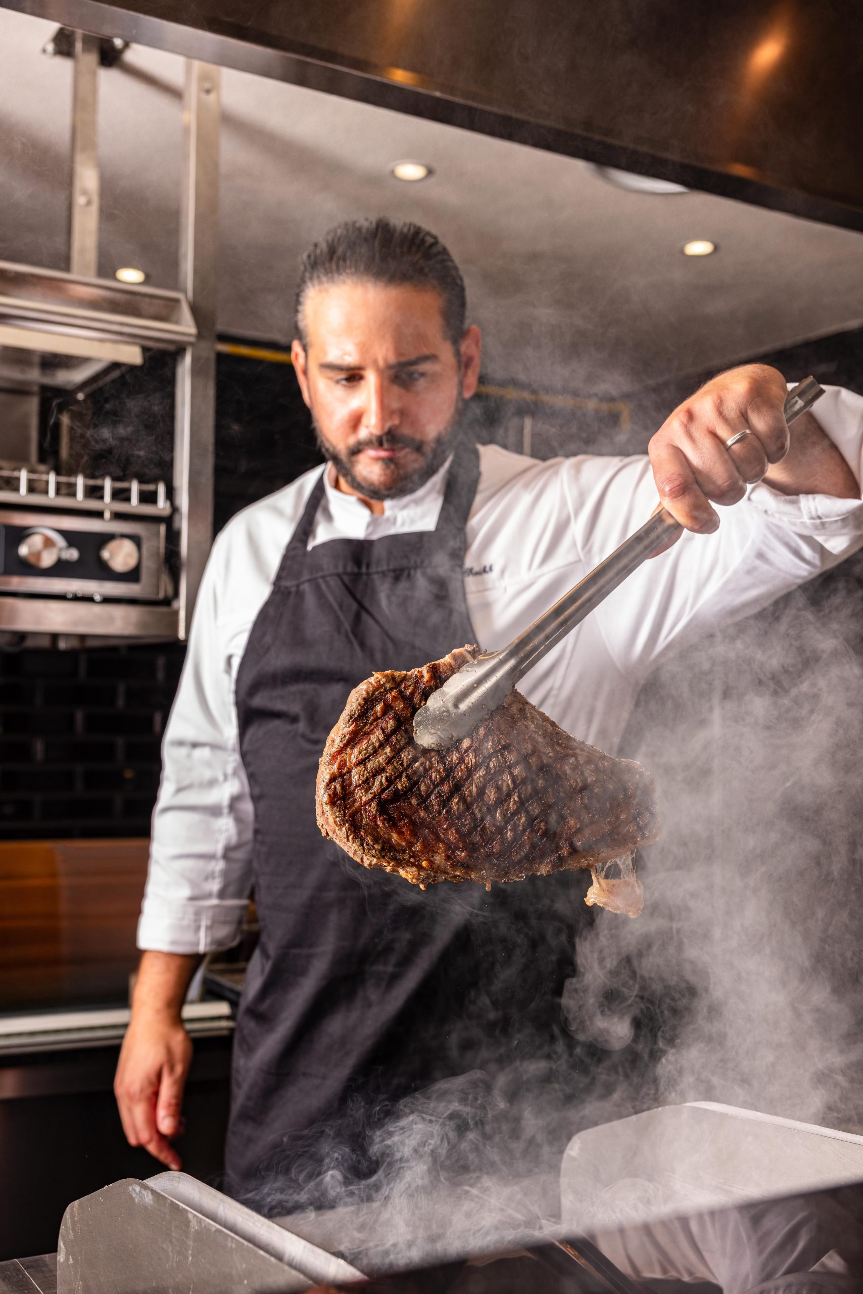 Mohamed Cheikh lance Meatpack Steakhouse