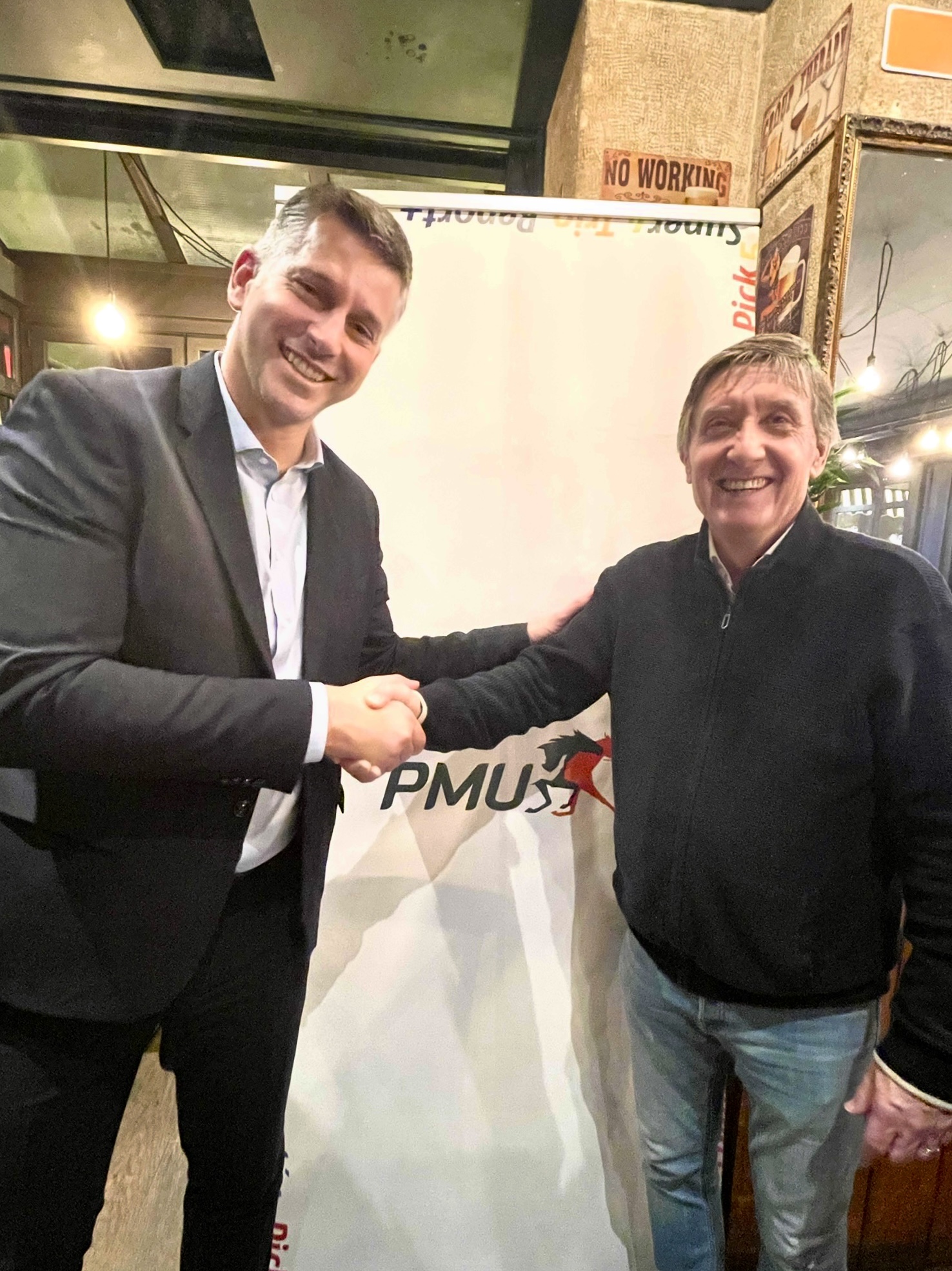 PMU et l’Association des Bistrots et Cafés de France concluent un partenariat et visent l’Unesco