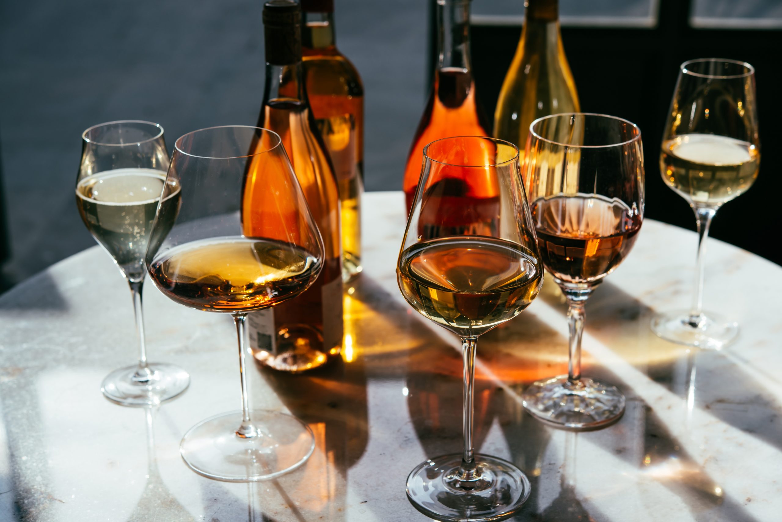 Le vin sans alcool s’installe durablement dans les usages des Français