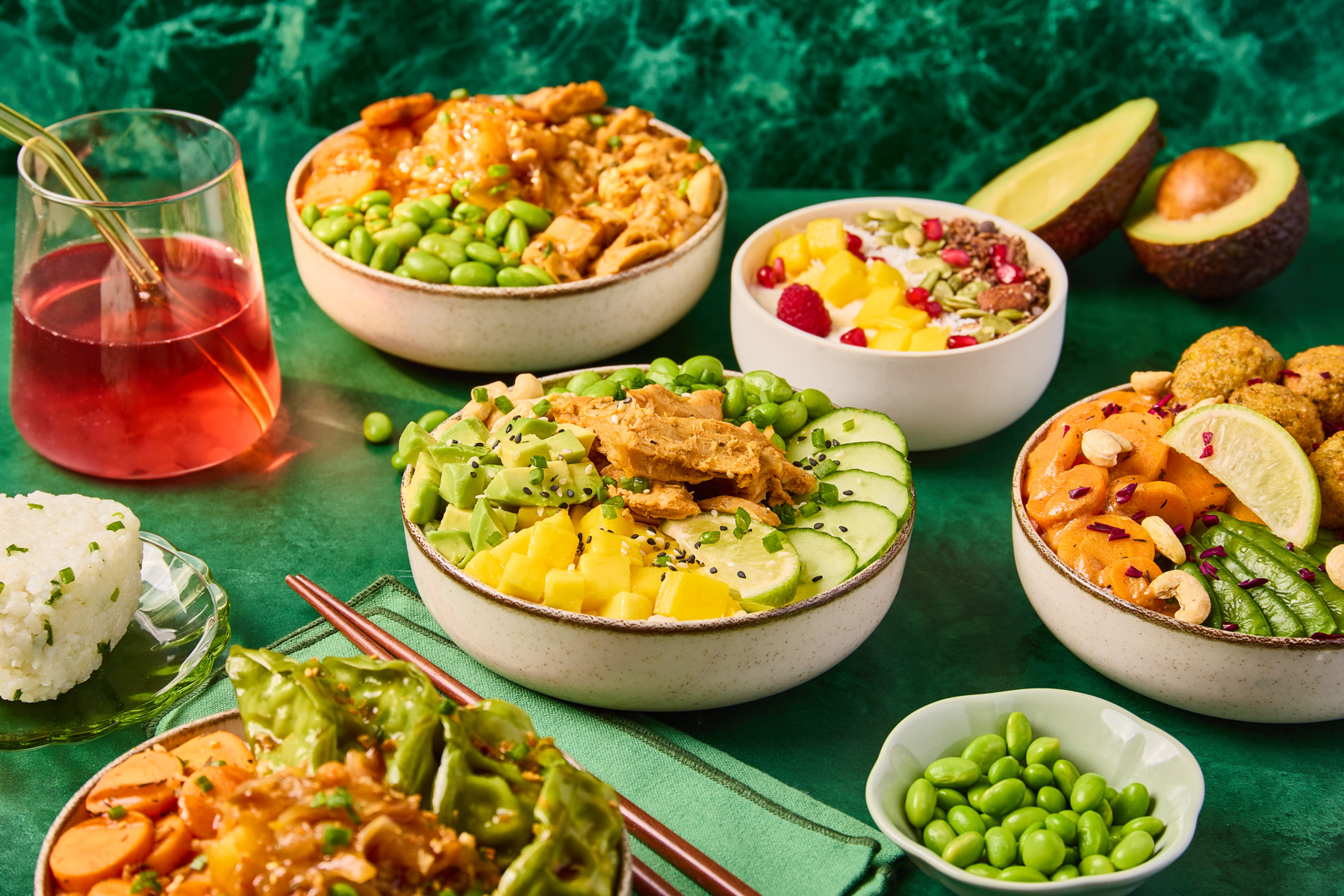 Pokawa renouvelle son engagement Veganuary avec une offre 100 % végétale