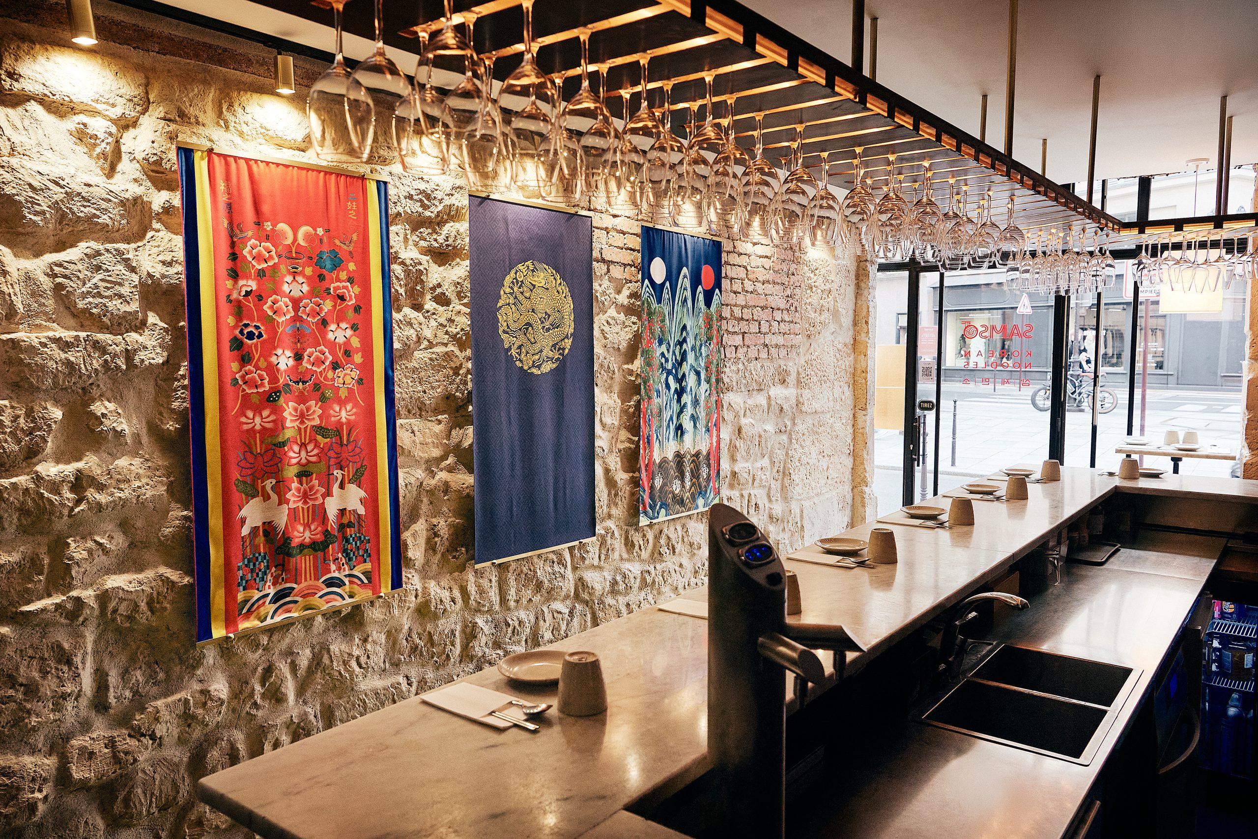 Sam Korean Tables ouvre un quatrième concept à Paris