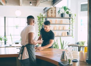 Malgré la crise, les restaurants restent les commerces les plus convoités