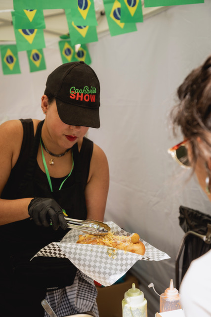 Une nouvelle adresse de hot-dogs brésiliens s’installe à Paris