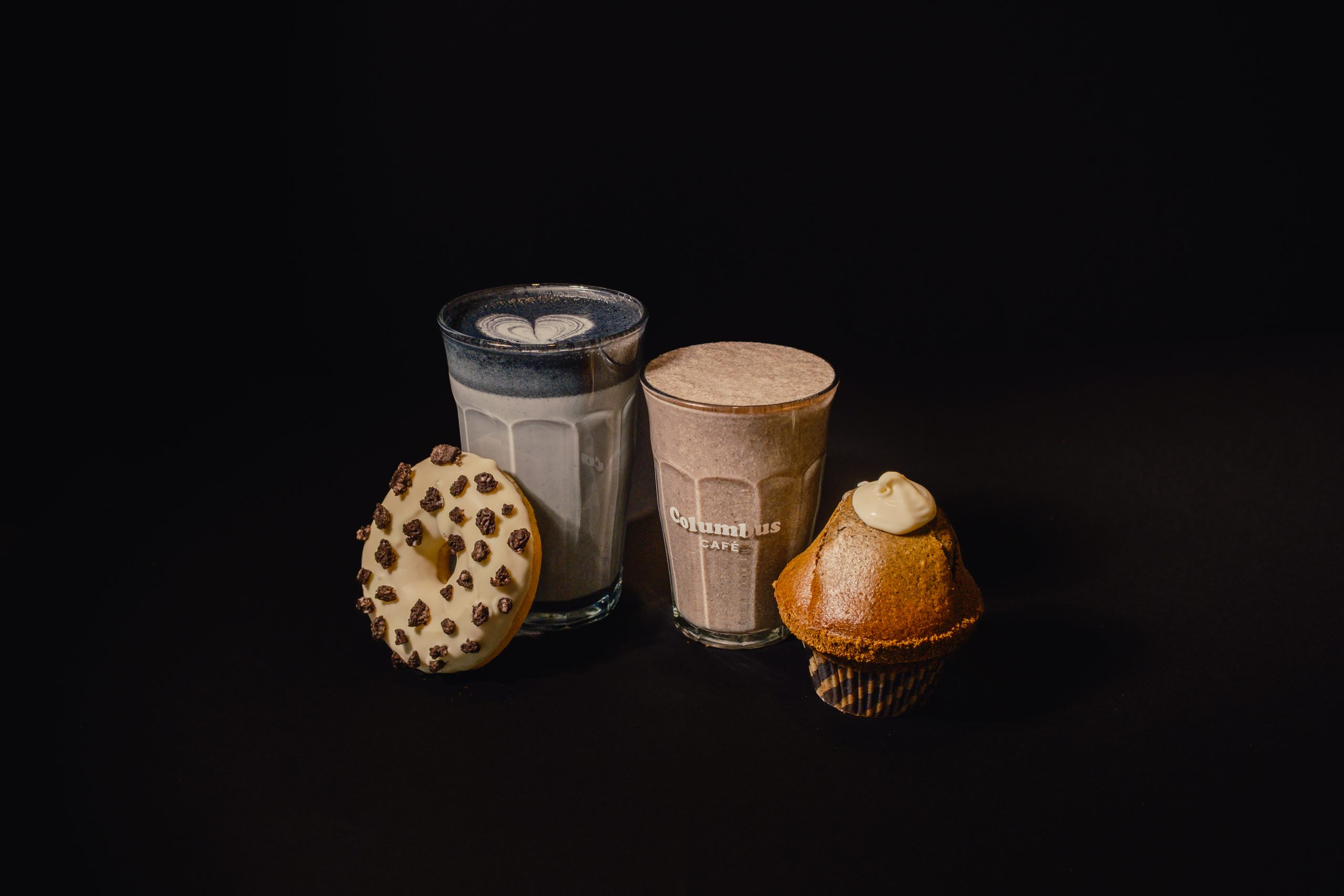 Columbus Café mise sur le noir pour sa collection de rentrée